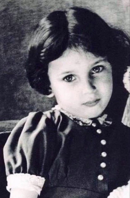 ESTER – dziewczynka, która zginęła w Auschwitz.